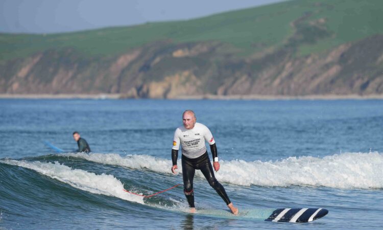 Family Surfing para todo el mundo. Foto: Edu Bartolomé